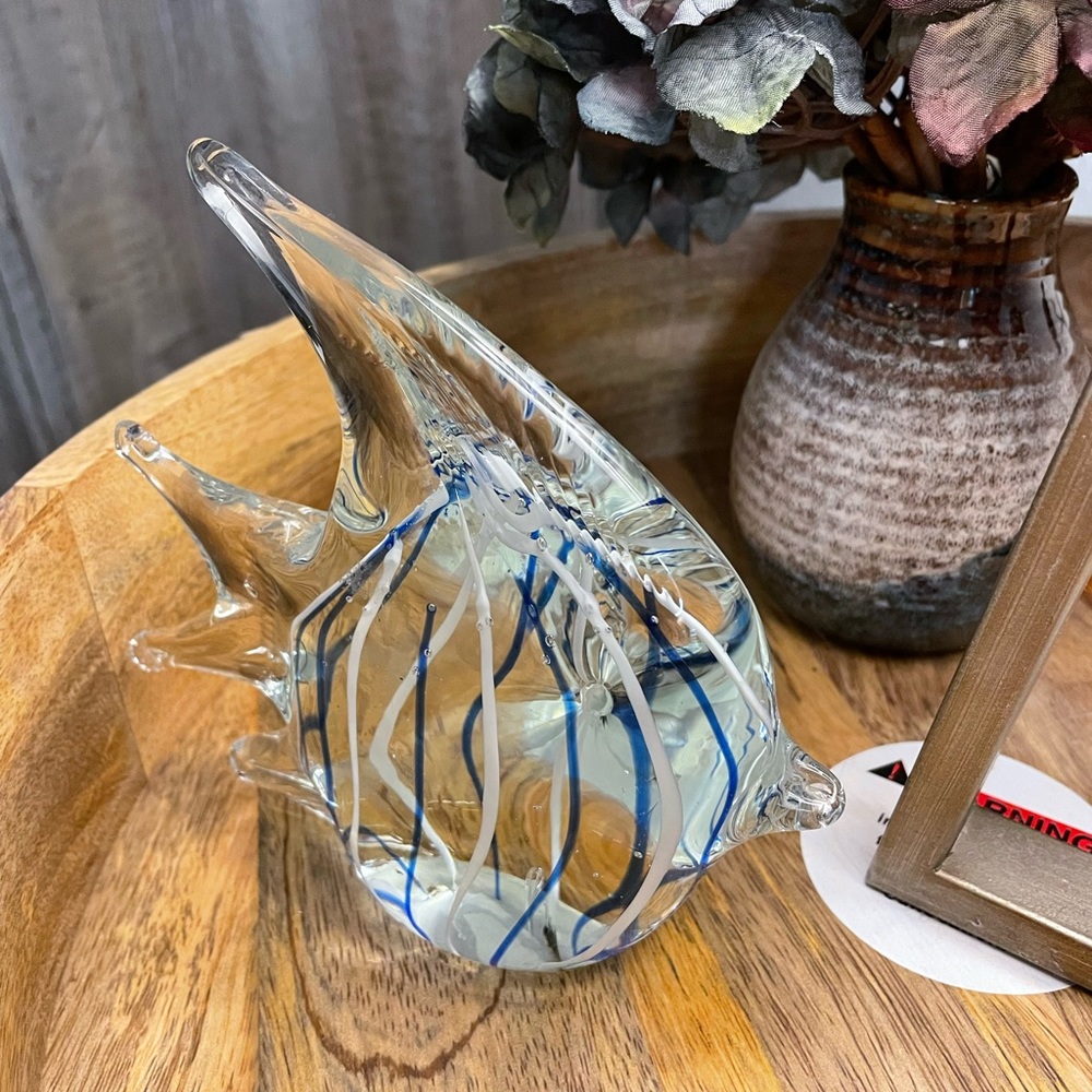 Glass Fish - Picture 11 of 11